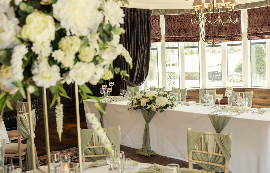 Slaleyhall Dukessuite Carousel Desktop 3